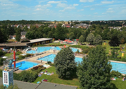 Luftblick Freibad Rehau
